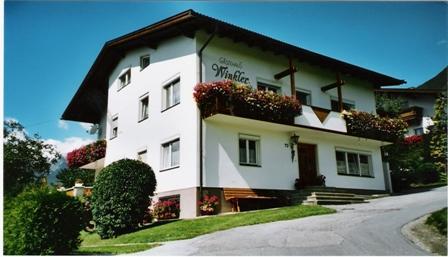 Gastehaus Winkler Hotel Karres Exterior photo